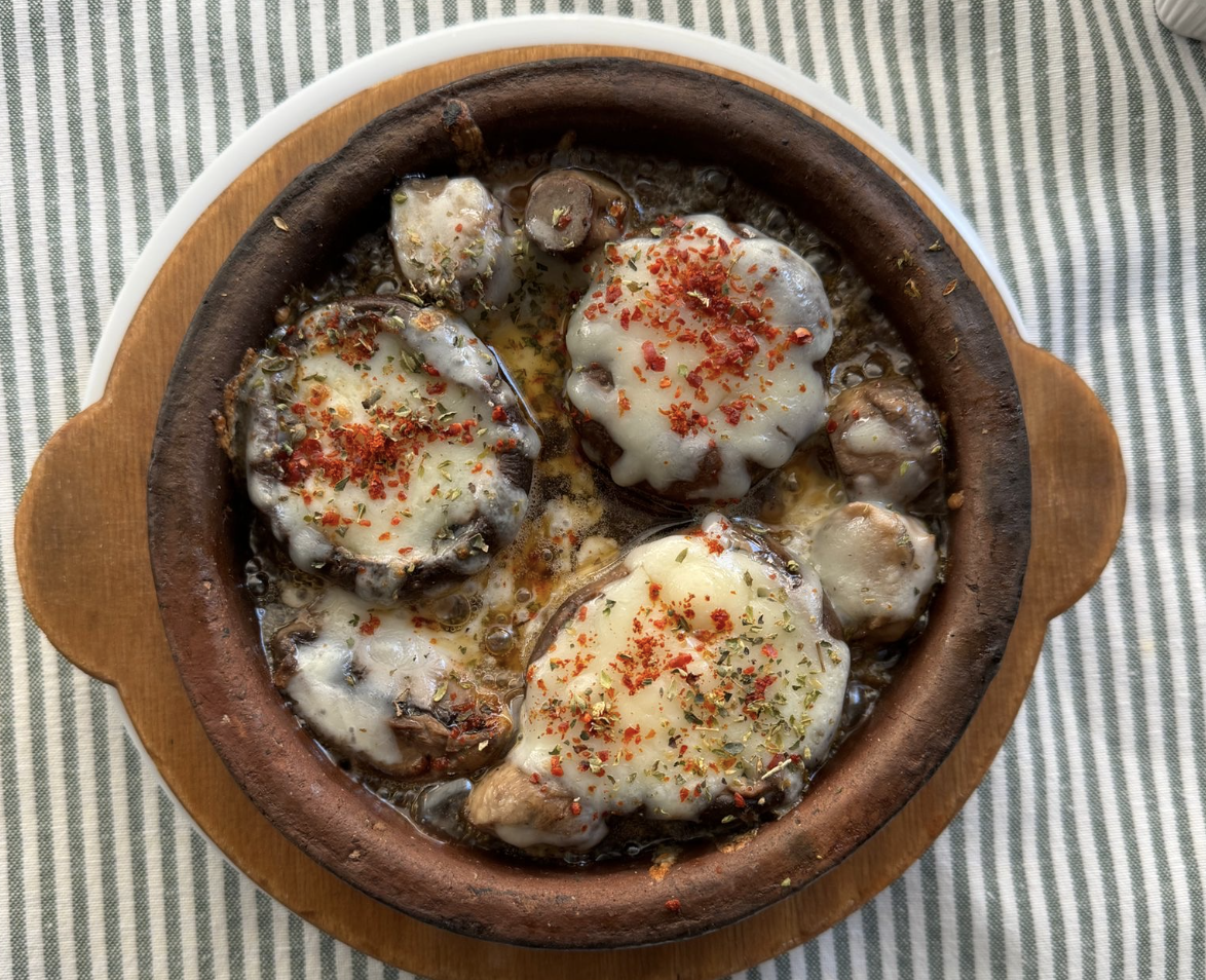 Baked Mushroom with Cheese